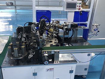 音圈音膜組合機(jī)-1.jpg